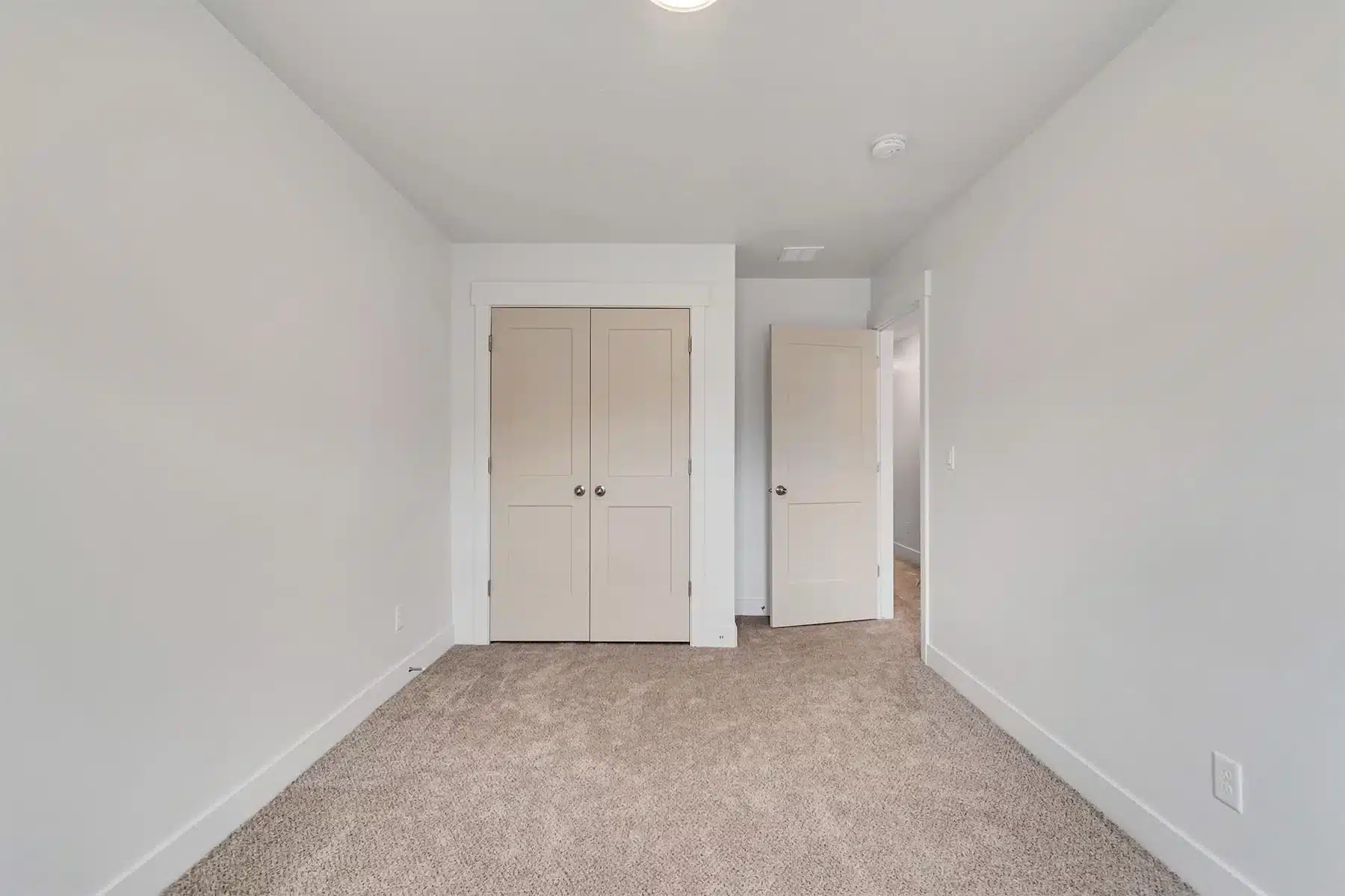 ST5-Interior-2-Story_0002_DSC_9299